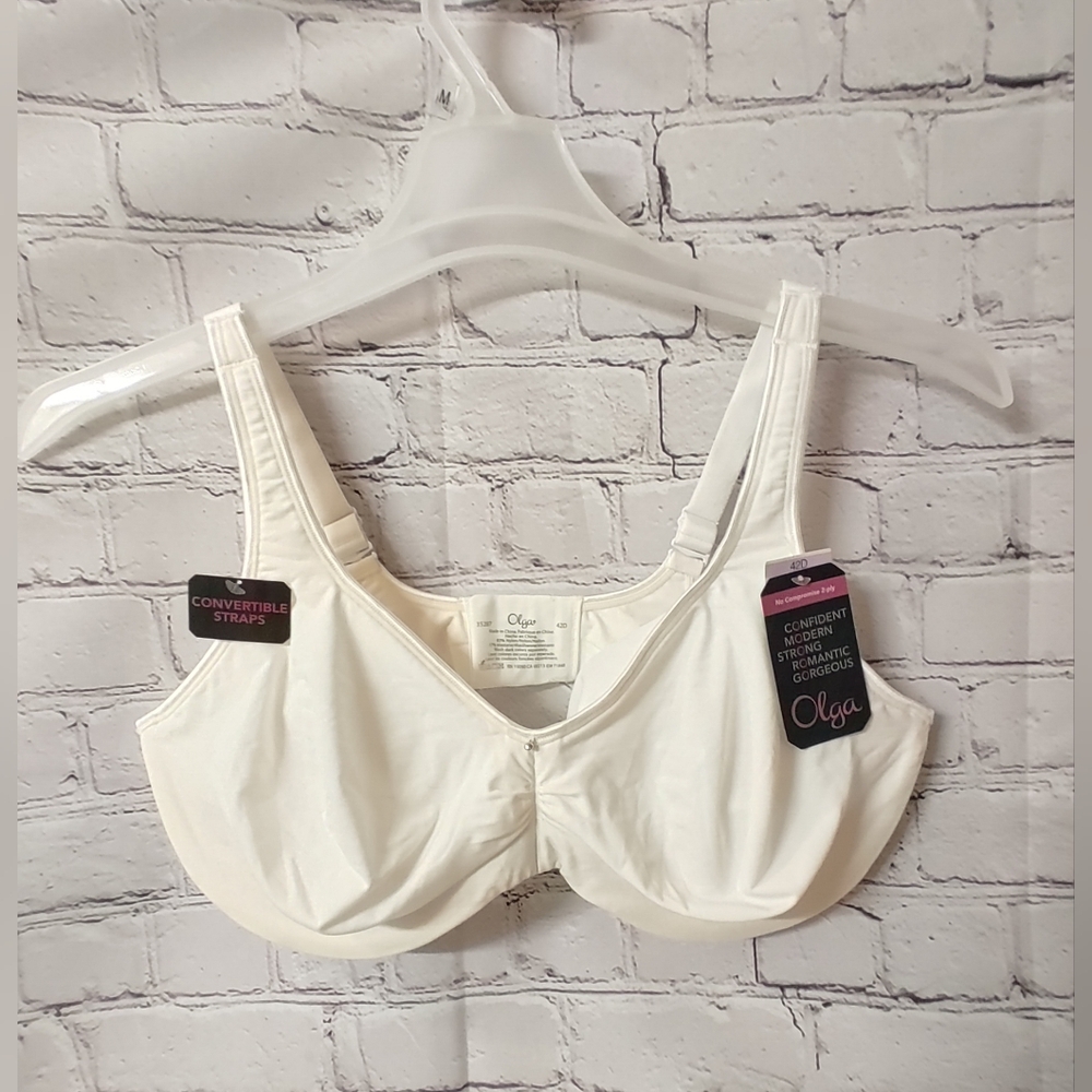 Olga Convertible Straps No Compromise Padded Underwire Bra 42D NWT White